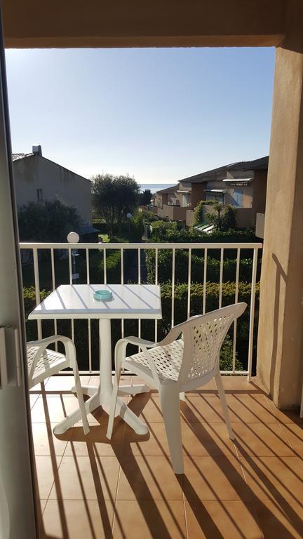 Hôtel Le Galoubet Villeneuve-Loubet Buitenkant foto