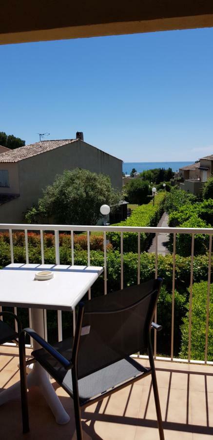 Hôtel Le Galoubet Villeneuve-Loubet Buitenkant foto